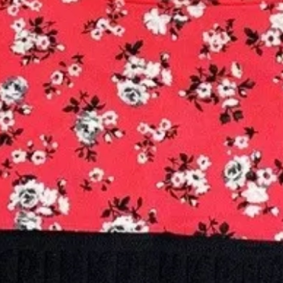 Pink by VS Sports Bra in Red with Flowers - Picture 2 of 2